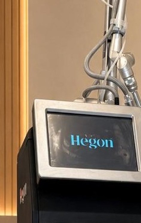 Equipamento de laser CO2 fracionado Hegon instalado na clínica